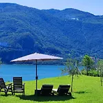 Raggio Di Sole Hébergement de vacances Abbadia Lariana